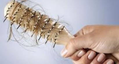Warum träumen Sie von einer verlorenen Haarsträhne?