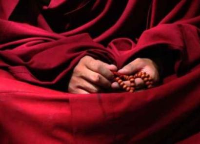 Budistu rožukronis Kā lietot rožukroni budismā